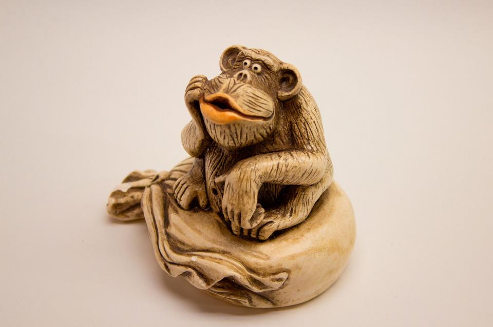 netsuke-apina-japani-blogi