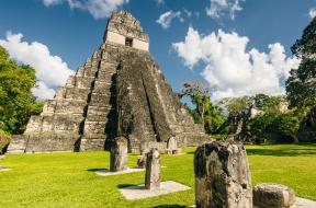 Tikal-mayakulttuuri-Guatemala-Olympia