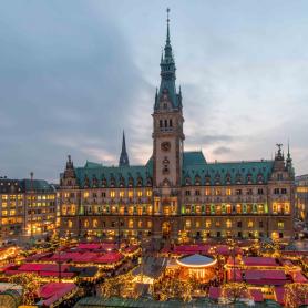 Hampurin-joulumarkkinat-Rathausplatz-Olympia.